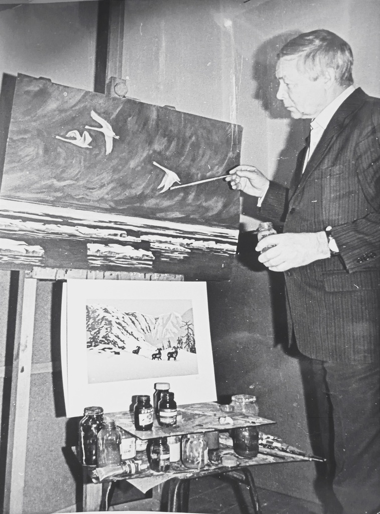 «Завершая шедевр», февраль 1982. Выставка «Певец Севера. Владимир Ильич Мешков» с этой фотографией.