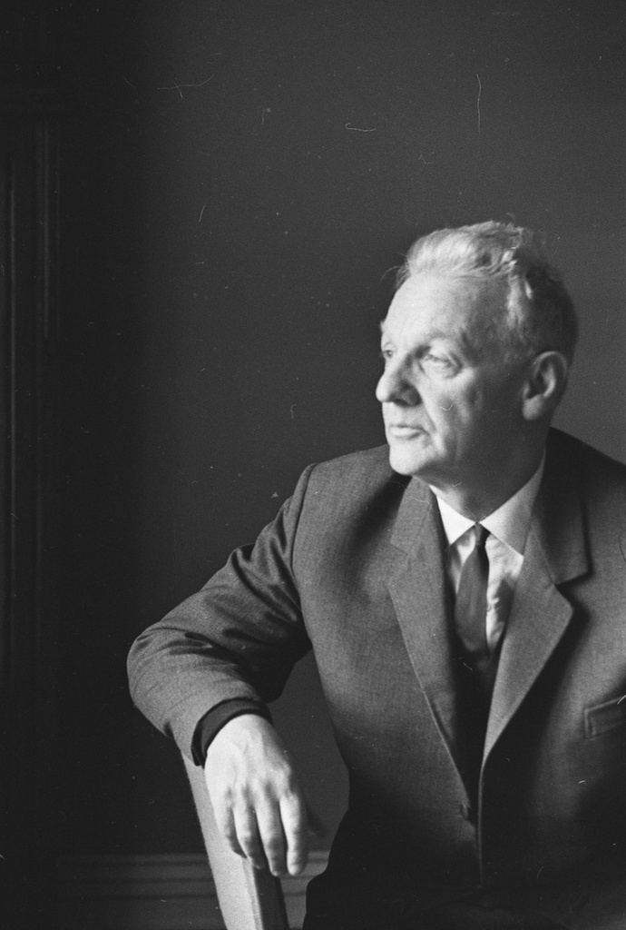 Фото "Писатель Николай Задорнов в Союзе писателей СССР", 26 февраля ...