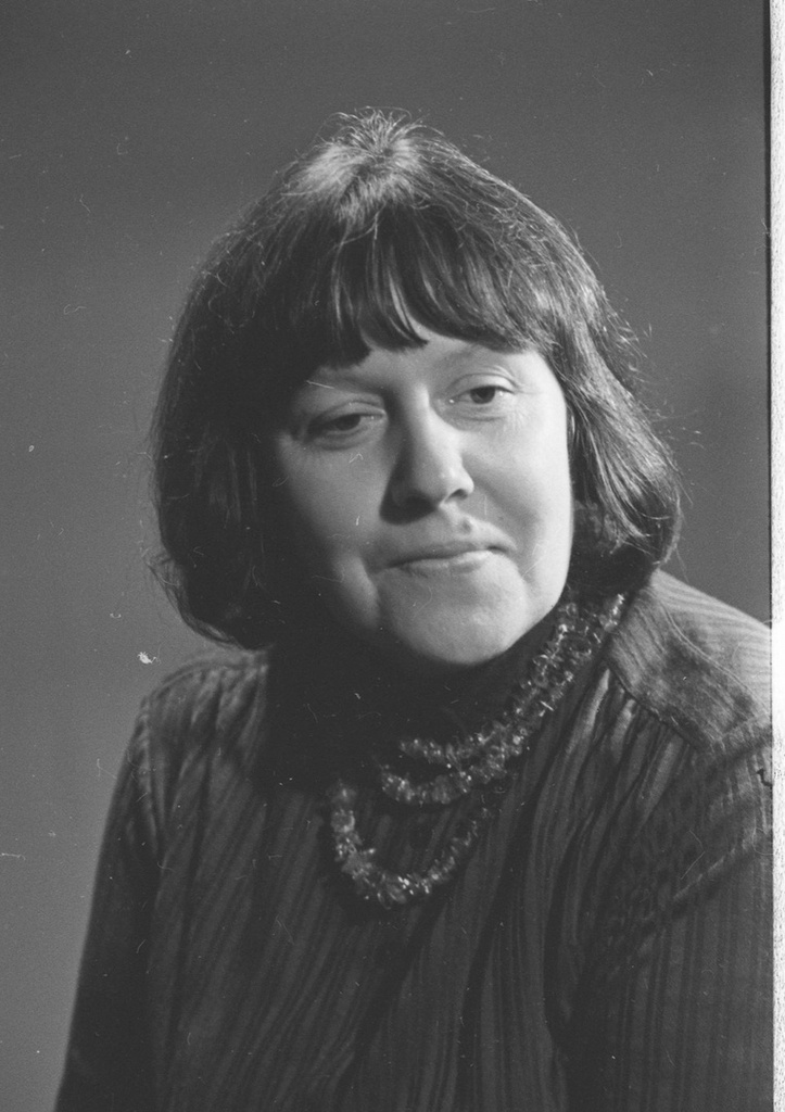 Фото "Писательница Регина Эзера на пленуме Союза писателей СССР в ...