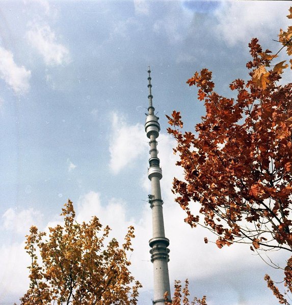 Останкинская телебашня, 1967 - 1970, г. Москва. Выставка «"Фабрика телевизионных программ"» с этой фотографией.