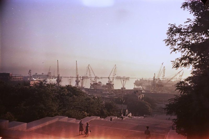 Вид с Потемкинской лестницы на гавань и морской порт, 1962 - 1964, Украинская ССР, г. Одесса