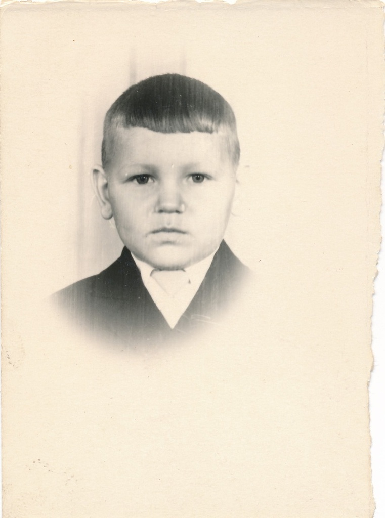 Фото "Мальчик с челкой", 1960-е, г. Тобольск - История России в фотографиях
