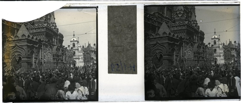 Крестный ход у Исторического музея, 1910-е, г. Москва, Красная пл.