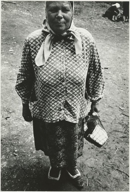 Женщина с авоськой, 1974 год, Ульяновская обл.
