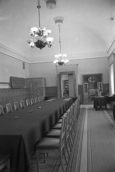 Кабинет и квартира В. И. Ленина в Кремле. Зал заседаний СНК, СТО и политбюро, 1960-е, г. Москва