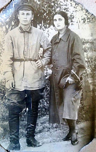 Молодожены Шумилины после освобождения Закавказья, 1921 - 1922, ССРГ, г. Кутаиси