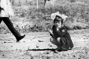 «Садим саженцы – город озеленяем», 1982 год, г. Новосибирск. Выставки&nbsp;«Из частных коллекций» и «В Новосибирске Сергея Секретарева» с этой фотографией.
