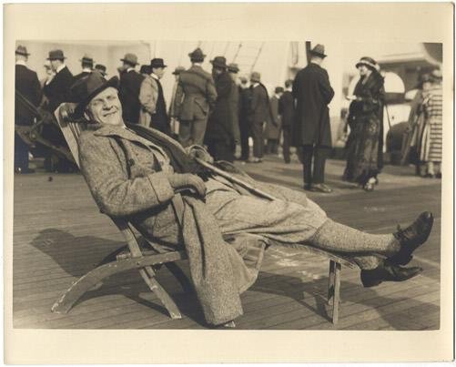 Федор Шаляпин. На пути в Буэнос-Айрос, 1930 год. Видео «"Царь-бас" Федор Шаляпин» с этой фотографией.