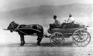 Владимир Иванович Вернадский, 1911 год, Средняя Азия. Дорога на рудник Тюя-Муюн – радиевый (урановый) рудник в Ферганской долине.Выставка «Академик Владимир Вернадский» с этой фотографией.