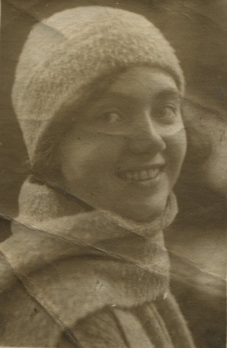 Счастливая девушка, 3 марта 1932, г. Ленинград