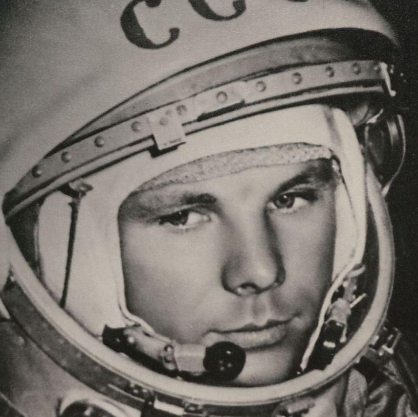 Юрий Алексеевич Гагарин, 1961 год. Выставка «Космические минуты» с этой фотографией.