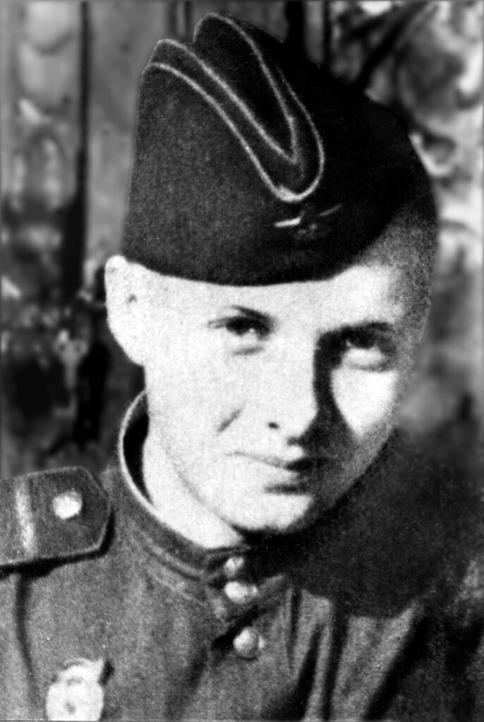 Фото "Владимир Холодов", 1943 год - История России в фотографиях