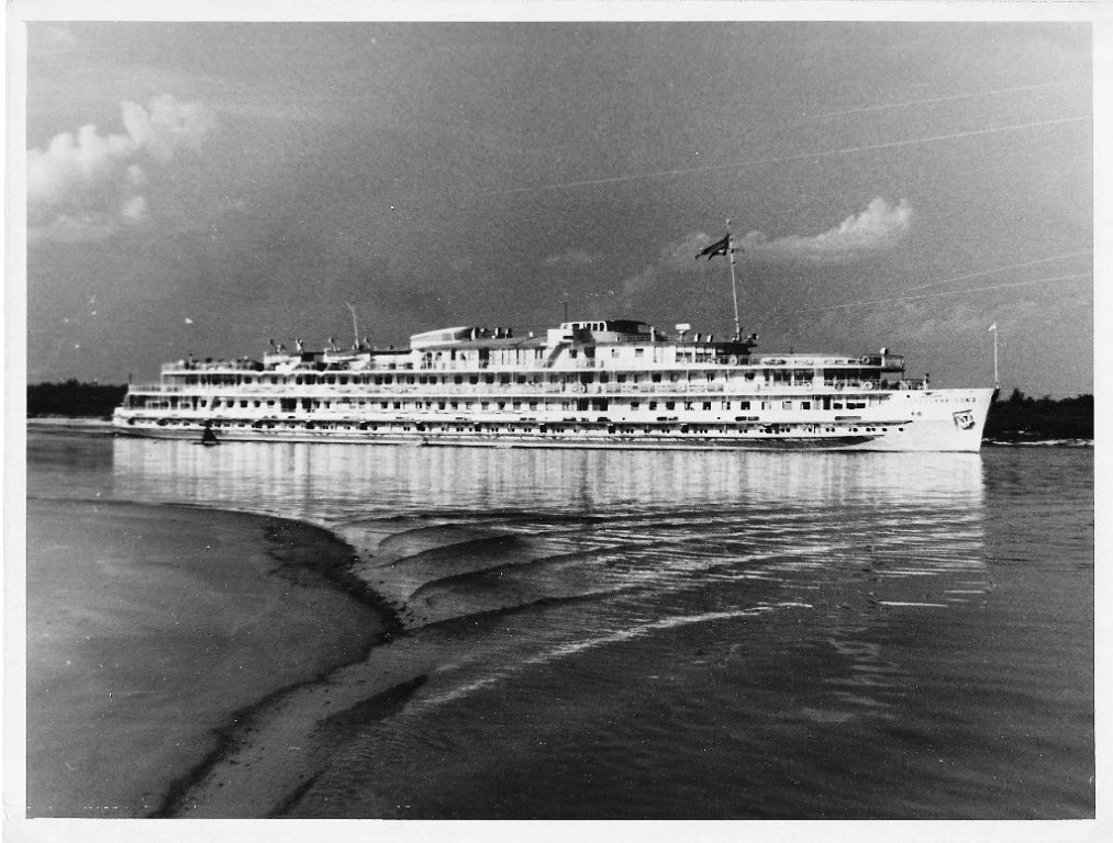 Фото "Речной лайнер", 1970 год, Горьковская обл., Кстовский р-н, с ...