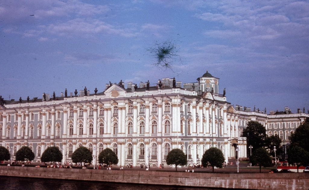 Фото "Зимний дворец", 1 апреля 1975 - 31 декабря 1985, г. Ленинград ...