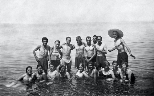 Первые советские курортники на Черном море, 24 июля 1929, Грузинская ССР, г. Батуми
