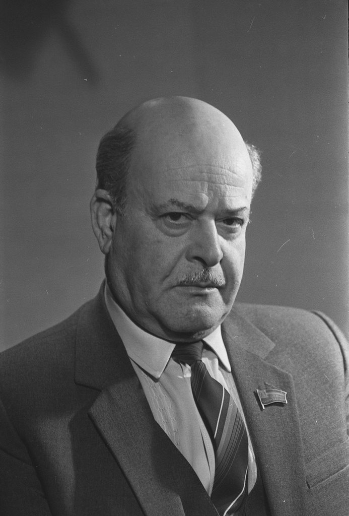 Фото \"Писатель Георгий Цицишвили\", 27 апреля 1987 - История России в ...