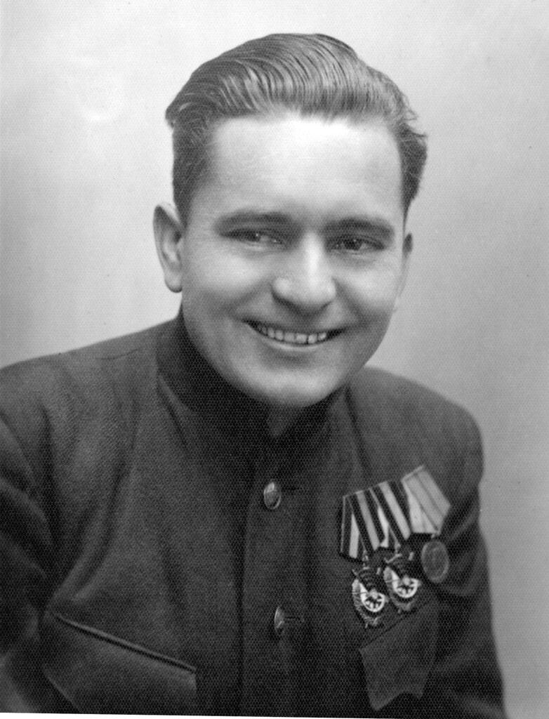 Николай Петрович Михайлов, 1943 - 1945