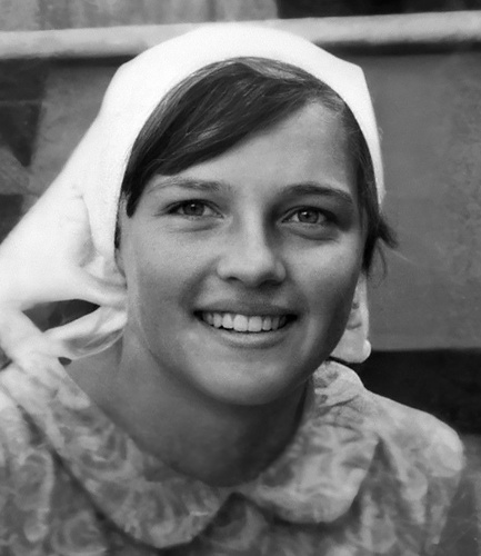 Людмила, 15 лет, август 1971, Новосибирская область, Тогучинский район, село Юрты