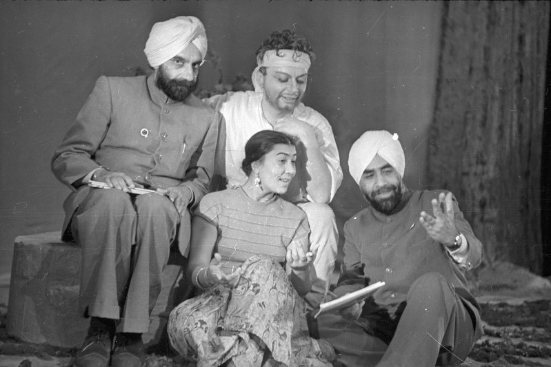 Фото "Московский государственный цыганский театр «Ромэн». Индийские ...