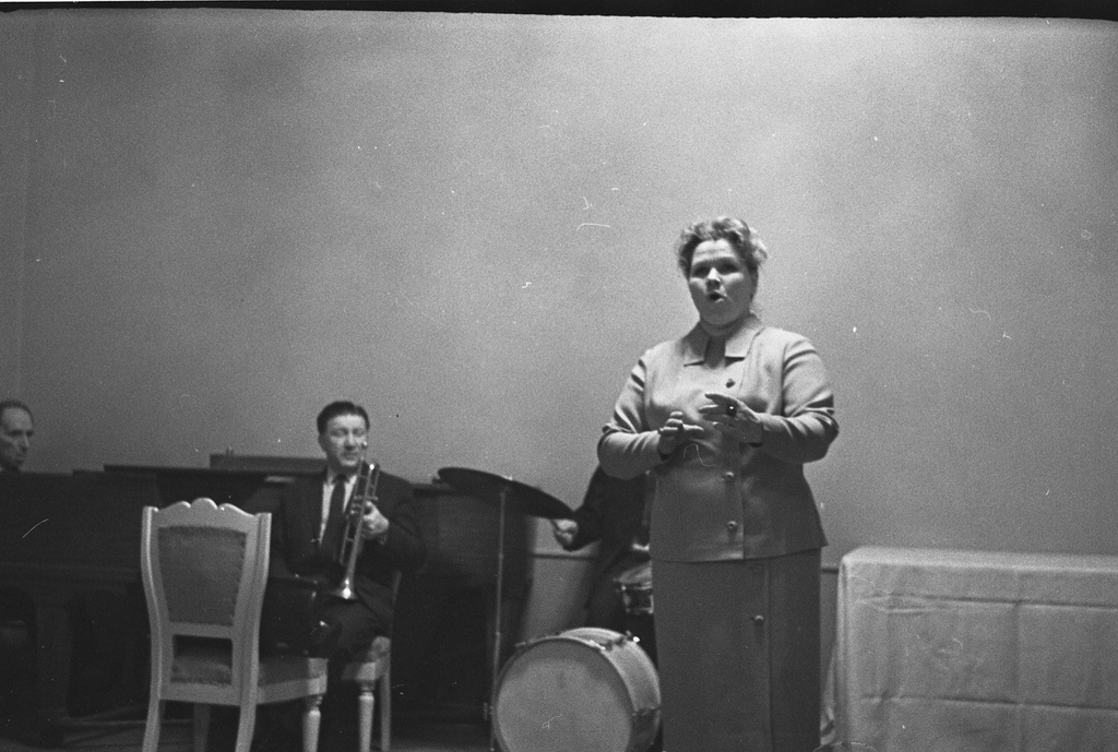 Свадьба сына литературоведа и писателя Юрия Прокушева, 5 февраля 1972