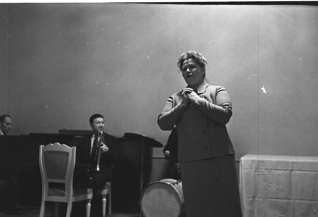 Свадьба сына литературоведа и писателя Юрия Прокушева, 5 февраля 1972