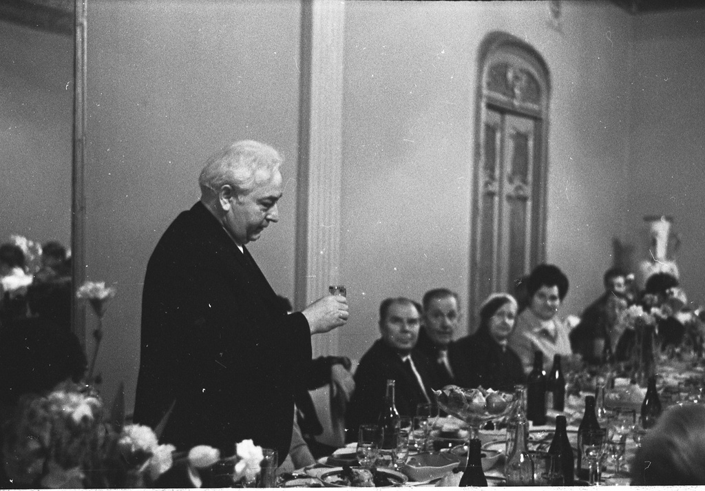 Свадьба сына литературоведа и писателя Юрия Прокушева, 5 февраля 1972