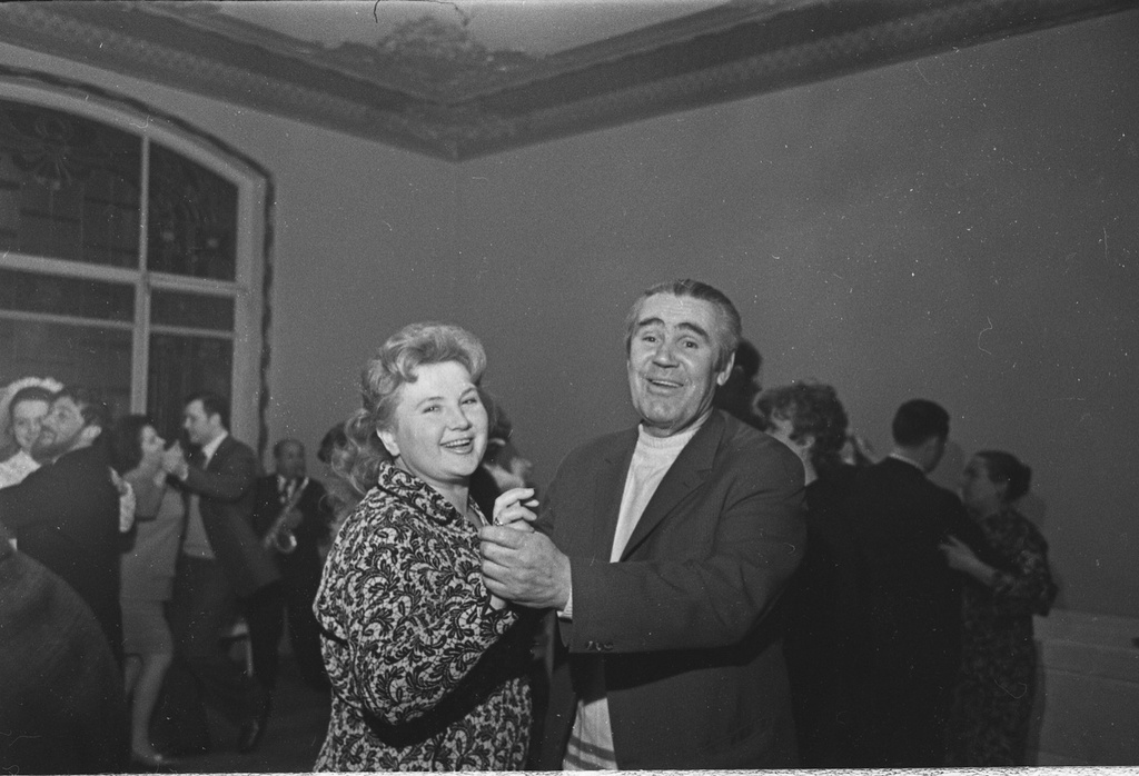 Свадьба сына литературоведа и писателя Юрия Прокушева, 5 февраля 1972