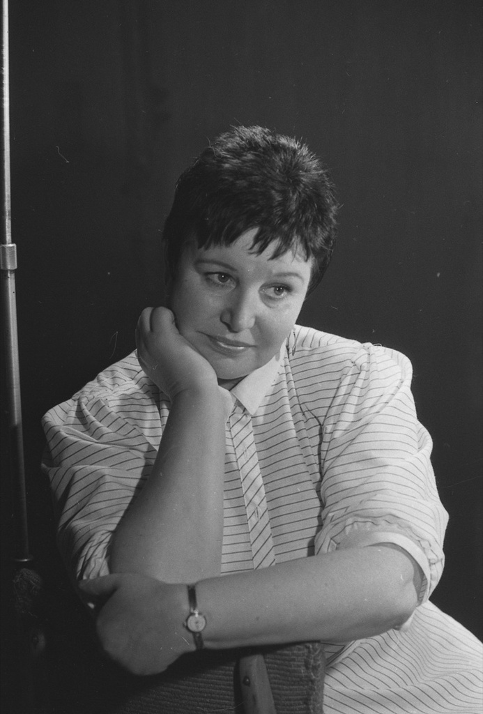 Фото "Писательница Ида Сухарь", 17 июля 1992 - История России в фотографиях