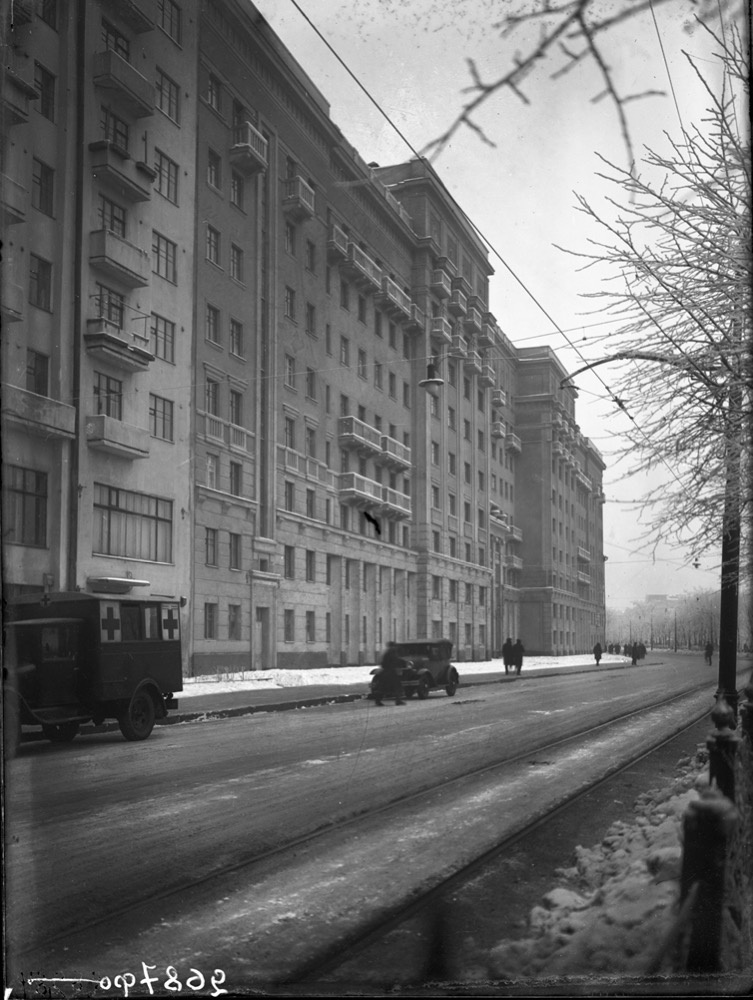 Жилой дом на Чистых прудах, 1940 год, г. Москва
