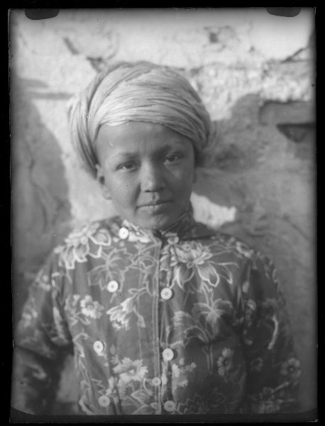 Портрет мальчика, 1926 - 1935, Узбекская ССР