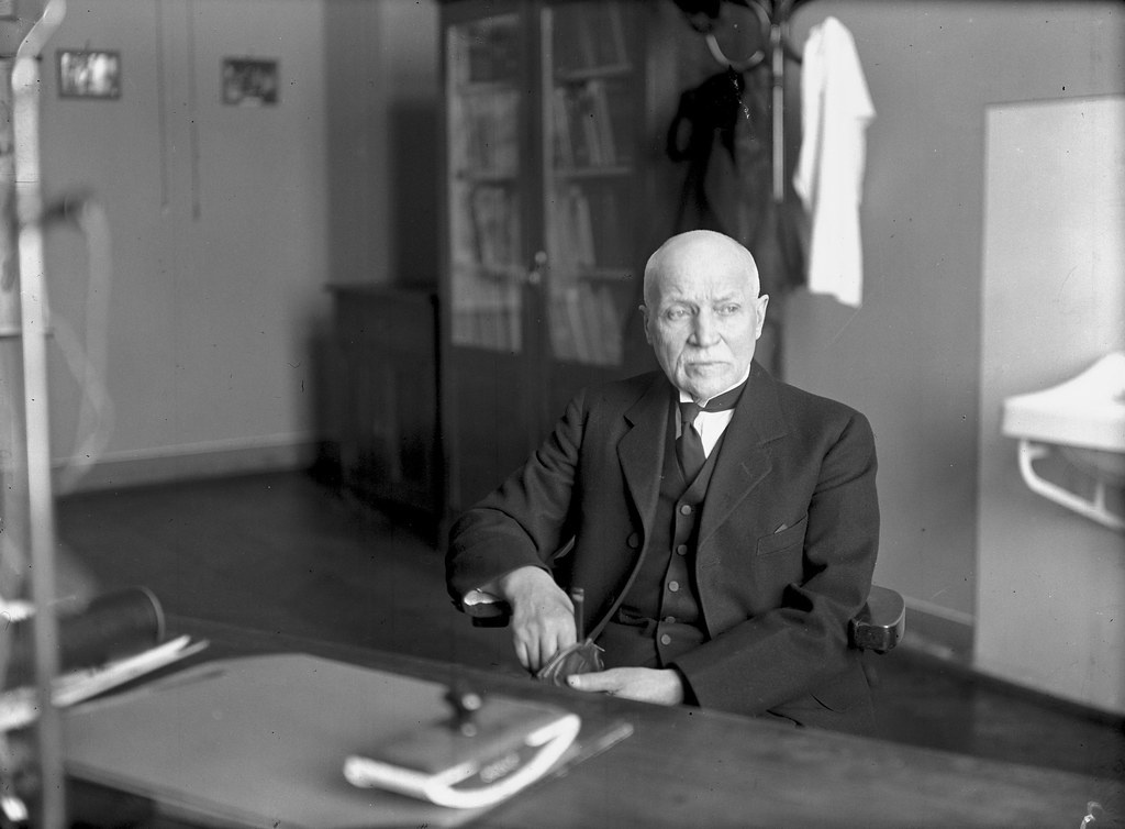 Геолог Карл Богданович, 1935 год