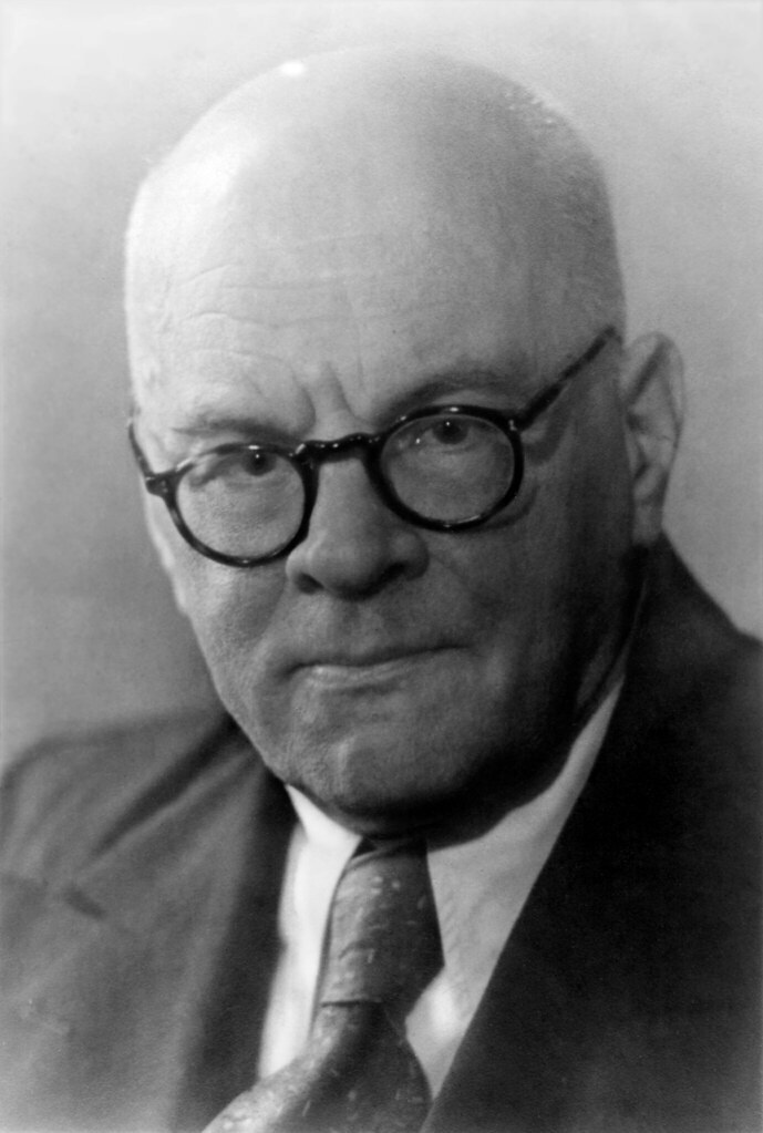 доктор геолог. доктор геолог. доктор геолог. ученые геологи известные. ученые геологи.