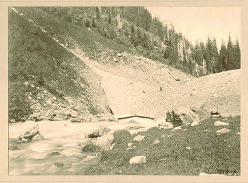 Снежный обвал на реке Коре, 1870 - 1889, Семиреченская обл., у. Копальский