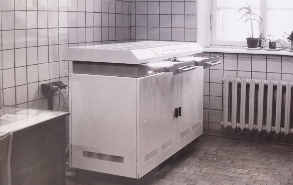 Установка типа УМ-1 для экспонирования печатных плат, 11 января 1981 - 20 февраля 1981, г. Москва. 