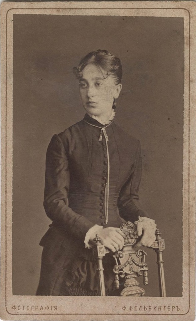 Портрет молодой женщины, 1880 - 1885, г. Санкт-Петербург