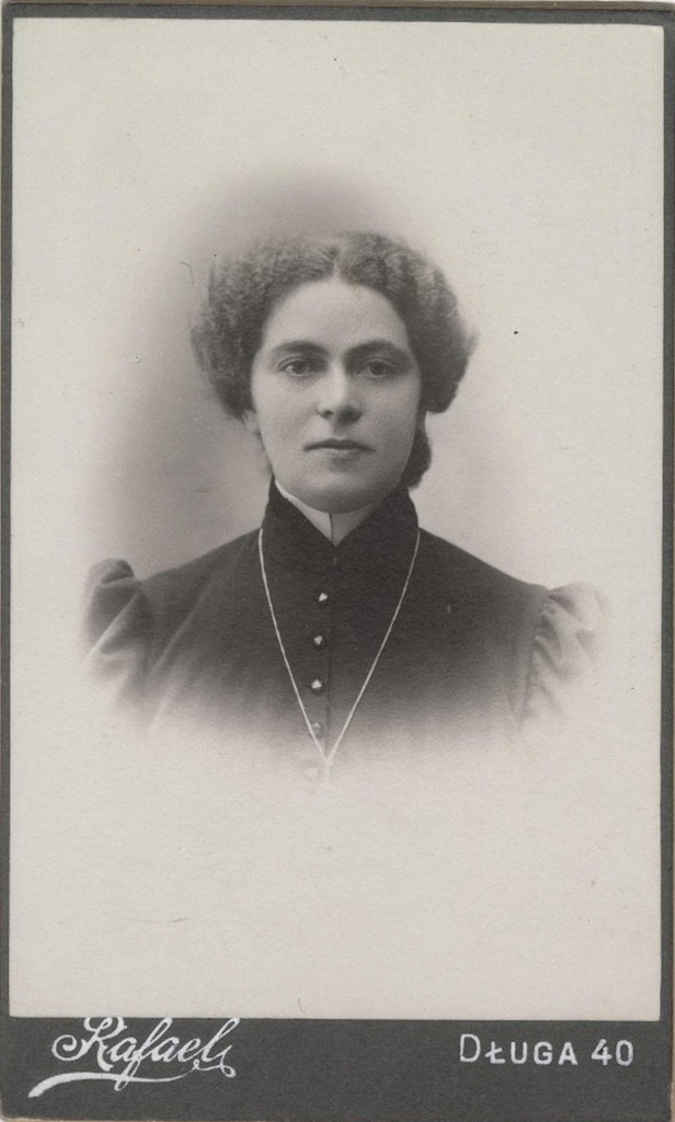 Женский портрет, 1907 год, Царство Польское, г. Варшава