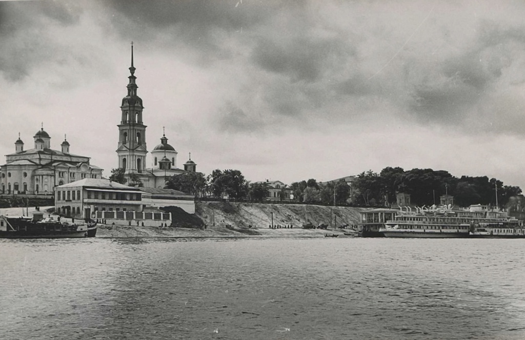 Вид на центр Кинешмы с реки Волги, 1959 год, Ивановская обл., г. Кинешма