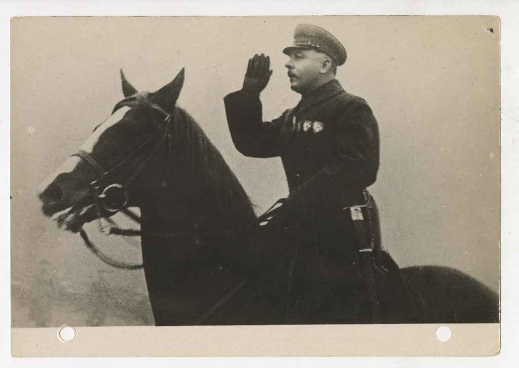Климент Ворошилов, 1933 год
