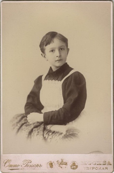 Портрет девочки Лизы Ремер, 1892 год, г. Москва. Видеовыставка «Домашняя наставница» с этой фотографией.&nbsp;