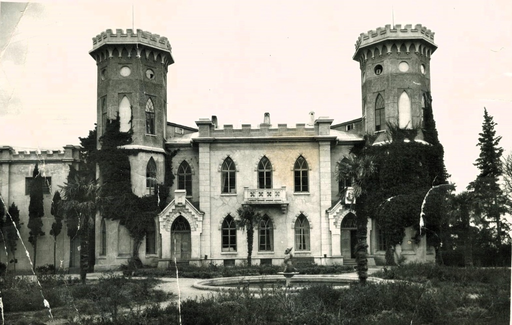 Санаторий «Ясная поляна», 1952 - 1953, Крымская обл., пос. Гаспра