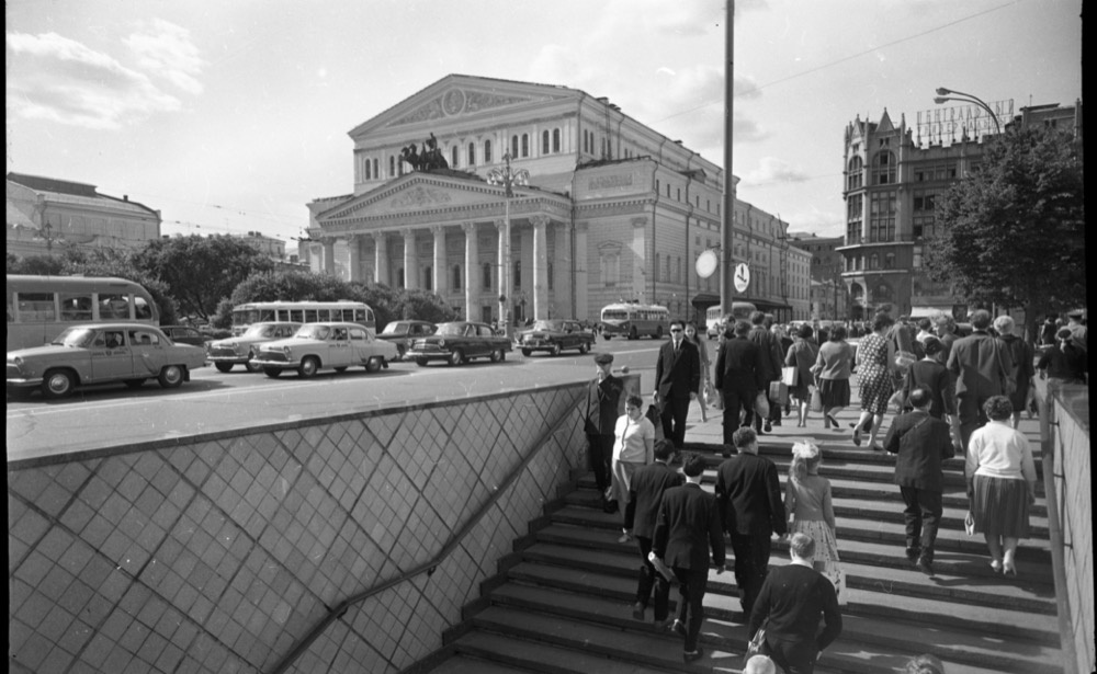 Пешеходный переход на площади Свердлова, 1975 год, г. Москва