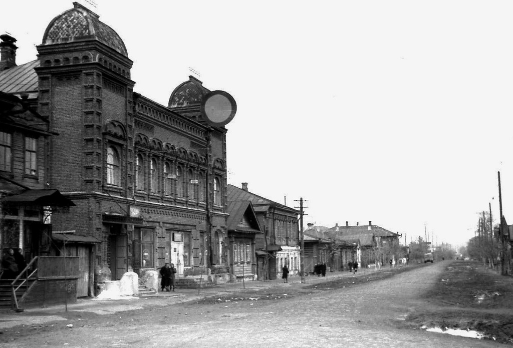 Фото "Красная улица. Здание Постоялого двора", 1957 - 1961 ...