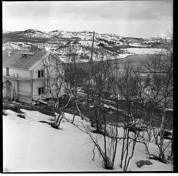 Строительство Борисоглебской ГЭС, апрель 1962, Мурманская обл., Печенегский р-н, пос. Борисоглебский