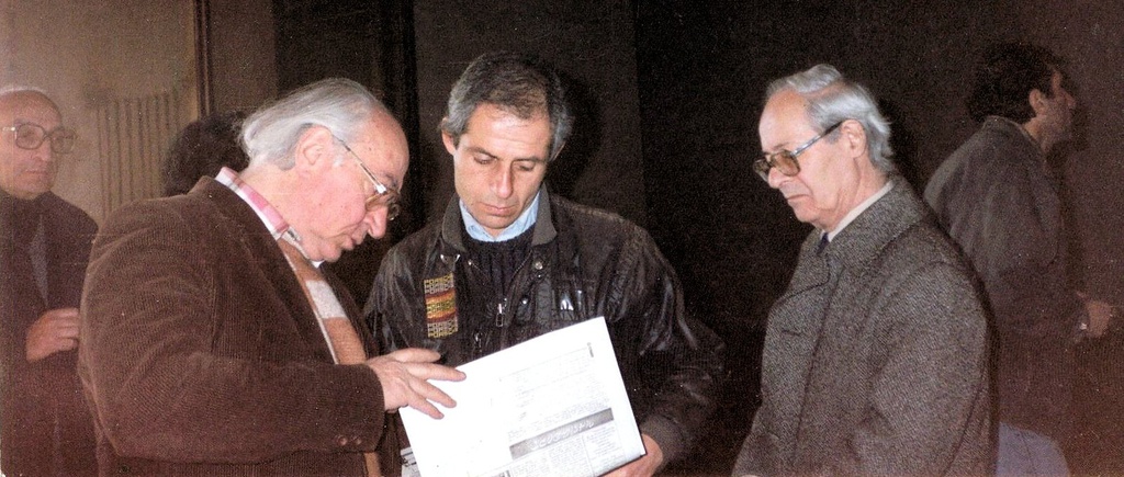 Фото \"Художник Григор Ханджян, геолог Эдуард Малхасян и Гурген Малхасян ...