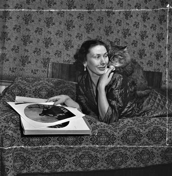 Фото "Балерина ГАБТа Римма Карельская", 1958 год, г. Москва - История ...