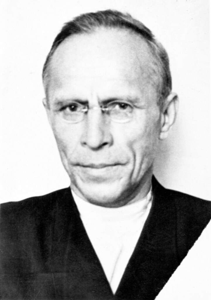 Фото "Геолог Николай Герасимов", 1948 год - История России в фотографиях