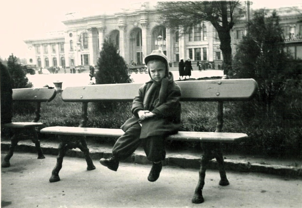 Лена Сосенкова в Одессе в апреле 1958 года, апрель 1958, Украинская ССР, г. Одесса