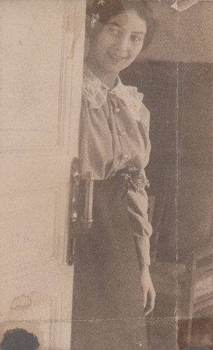 Любовь Белозерская, 1910-е