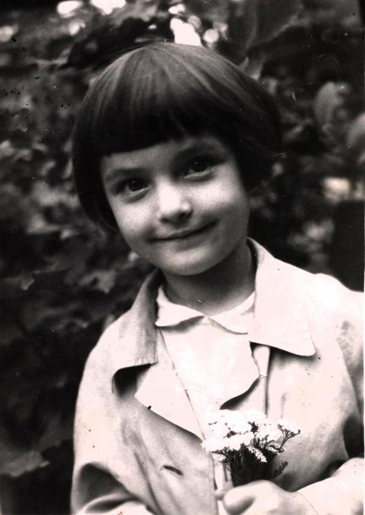 Галя Рябцева, 10 июля 1947, Венгерская Народная Республика. Двоюродная сестра.