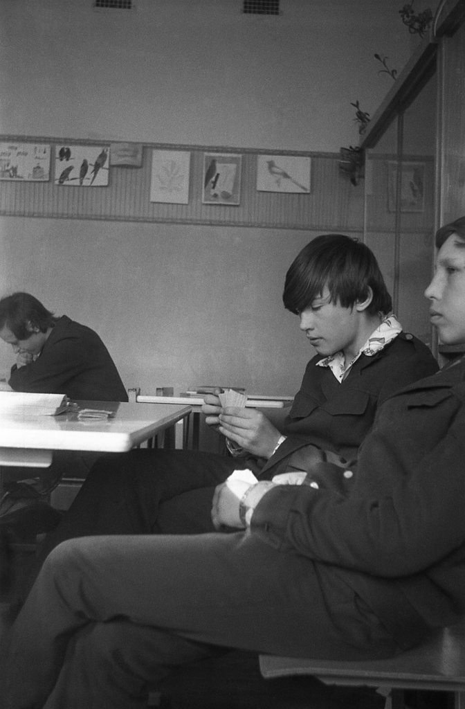 Школа № 301 в Свиблово, выпускной 8 класс «В», март 1977, г. Москва
